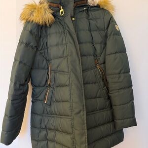 Vince Camuto Green Puffer Jacket with detachable Faux Fur Trim